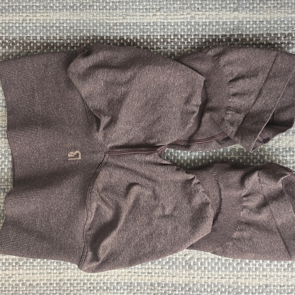 Buff bunny Miracle Seamless Shorts Mocha Berry Brown - Picture 5 of 7